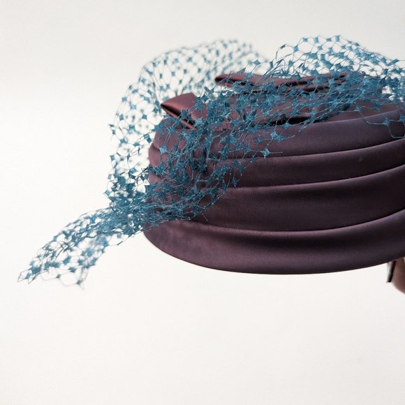 Vintage Maroon Satin Hat with Blue Veil and 3 bows - Picture 7 of 8